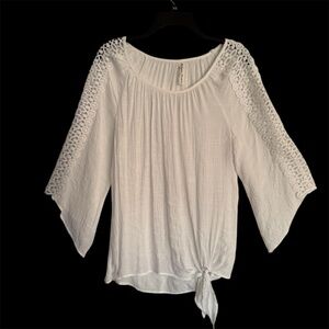 PerSeption Concept White Blouse with Lace Sleeves